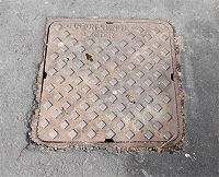 Manhole Diagonally Split, Name to Edge, Diamond Pattern